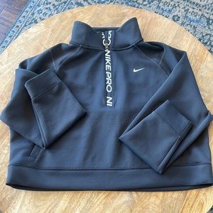 Nike Pro crop sweater